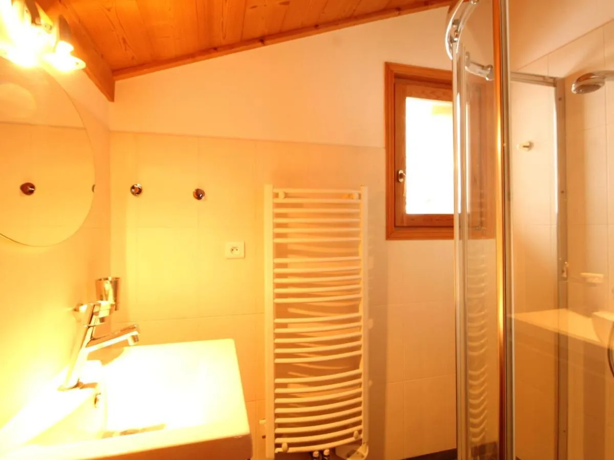 Chalet Araches-La-Frasse, 5 Pieces, 8 Personnes - Fr-1-572-33 Villa Les Carroz d'Araches