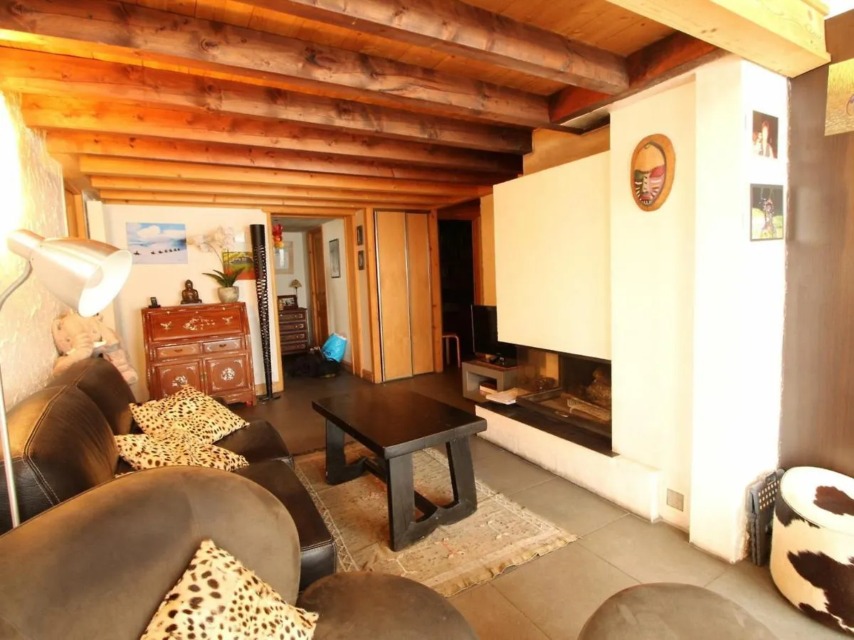 Chalet Araches-La-Frasse, 5 Pieces, 8 Personnes - Fr-1-572-33 Villa Les Carroz d'Araches
