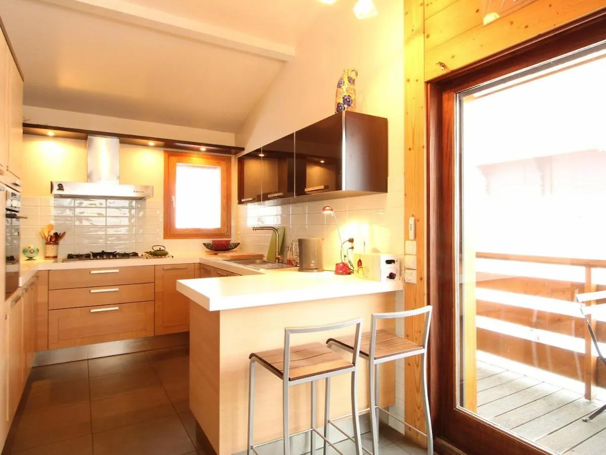 Chalet Araches-La-Frasse, 5 Pieces, 8 Personnes - Fr-1-572-33 Villa Les Carroz d'Araches