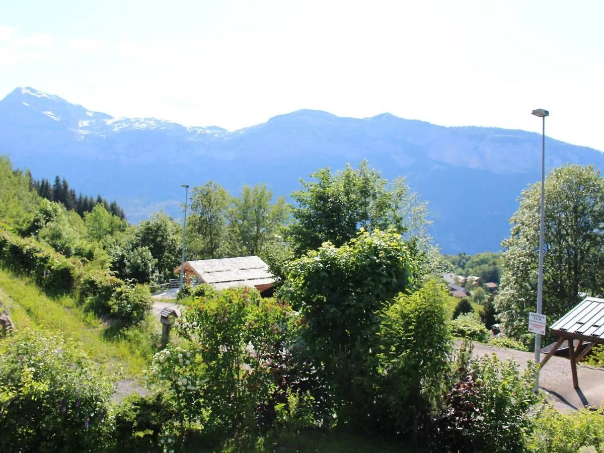 Chalet Araches-La-Frasse, 5 Pieces, 8 Personnes - Fr-1-572-33 Villa Les Carroz d'Araches