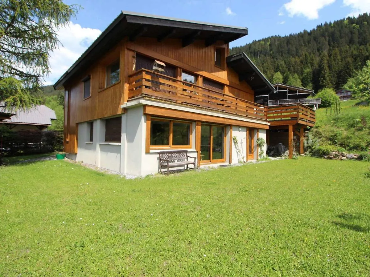 Chalet Araches-La-Frasse, 5 Pieces, 8 Personnes - Fr-1-572-33 Villa Les Carroz d'Araches