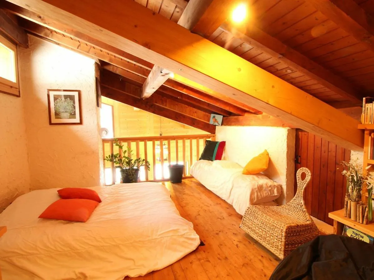 Chalet Araches-La-Frasse, 5 Pieces, 8 Personnes - Fr-1-572-33 Villa Les Carroz d'Araches